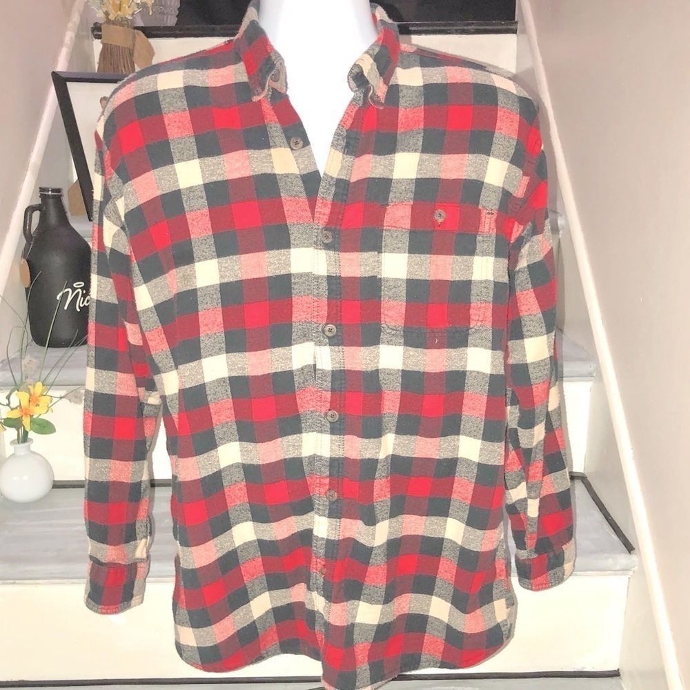 Canyon Guide Outfitters Red/Black Plaid Shirt L